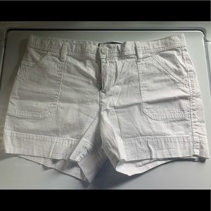 White Calvin Klein Shorts - Size 8🤍